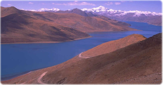 Yamdrok Yamtso