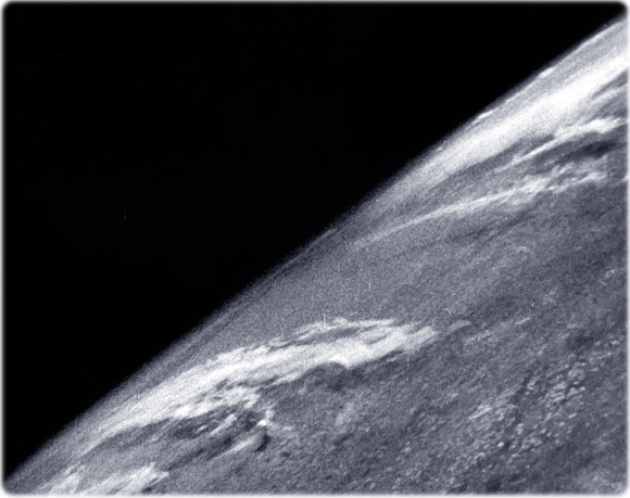 Primeira foto Terra